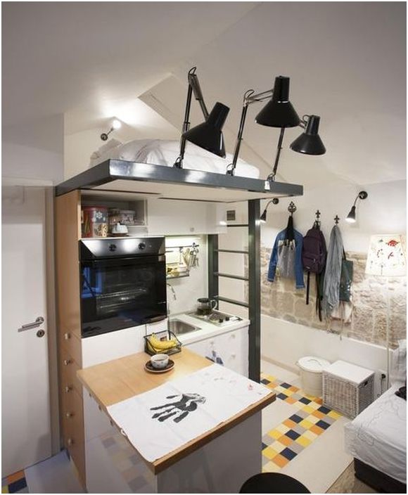 Да живееш на тавана: удобен апартамент с площ от 18 квадратни метра
