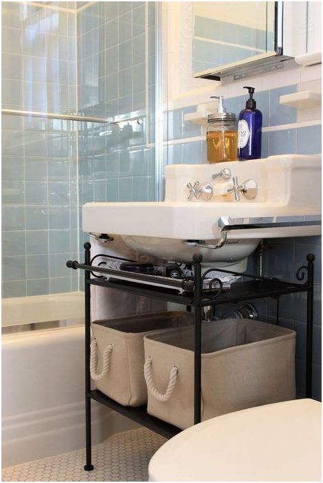 Перфектният реда, в малка баня: 5 идеи за съхранение под мивката