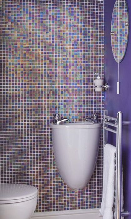 Какъв цвят да изберем за малки бани: 32 смел пример