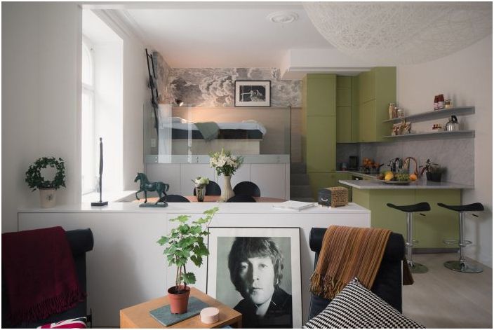 Три големи тайна малък апартамент: 44 квадратни метра в Стокхолм