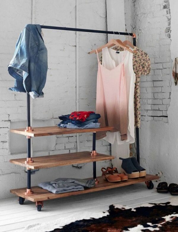 How- to- equip- a -dressing -room -in- a -small- bedroom-9