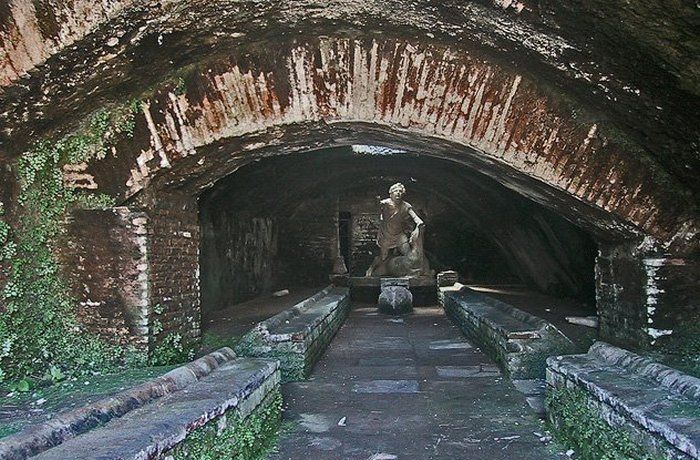10 невероятни подземни храмове, които улавяне на въображението