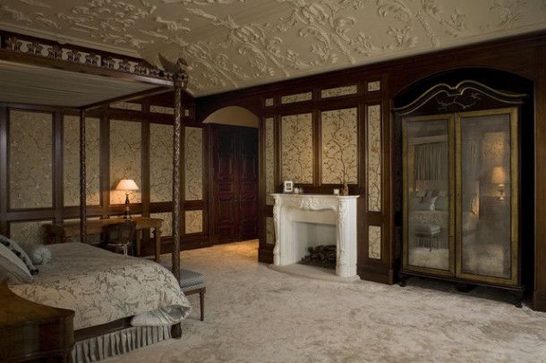 traditional-bedroom (2)