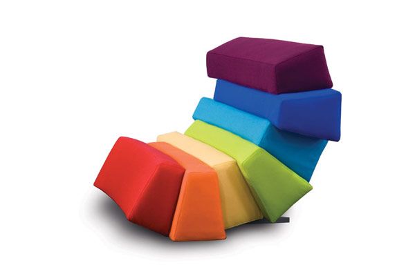Концептуален дизайн на дъга: многоцветна гъвкавост на корпусна мебел от Любо Mayer