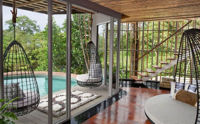 Paradise хотели, построени от бамбук